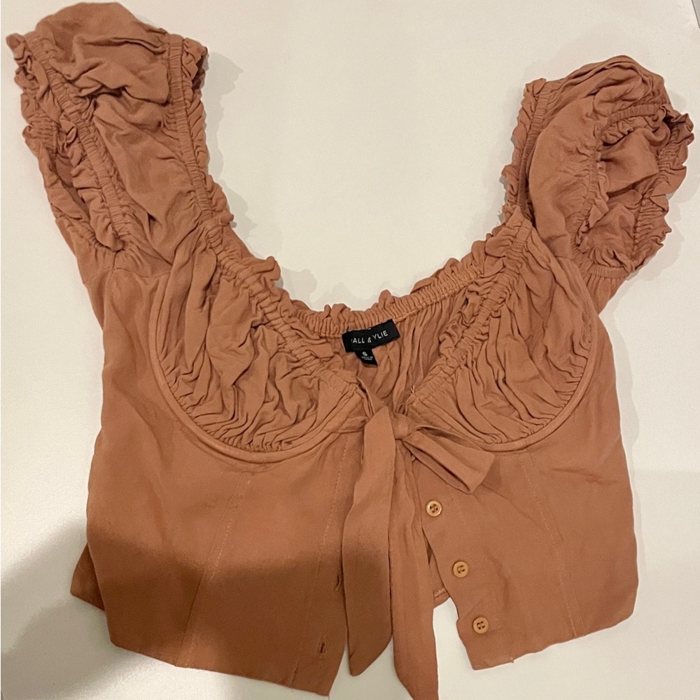 pacsun brown tie in front top. button up cup style top, ruffled sleeves